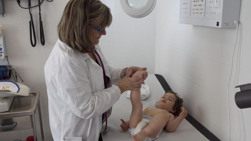 mas-de-500.000-ninos-espanoles-no-tienen-pediatra-ni-otro-medico-asignado-en-su-centro-de-salud