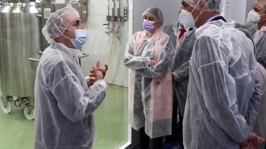 la-actualizacion-de-las-vacunas-covid-a-las-nuevas-subvariantes-deja-en-vilo-la-de-hipra