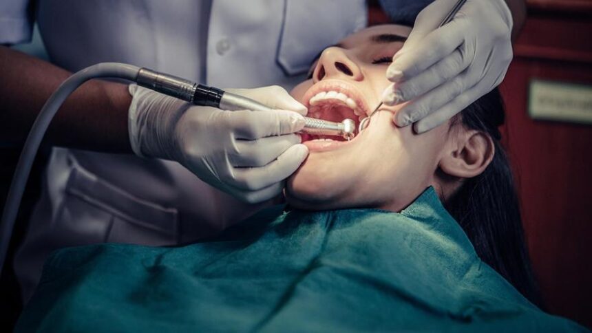sanidad-reparte-68-millones-de-euros-a-las-comunidades-para-la-atencion-de-la-salud-bucodental-de-nuevos-colectivos
