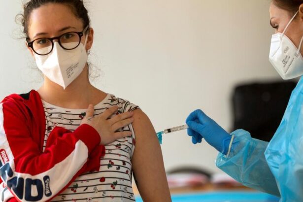 covid:-una-nueva-inmunoterapia-combina-anticuerpos-y-vacunas-para-luchar-frente-a-futuras-pandemias