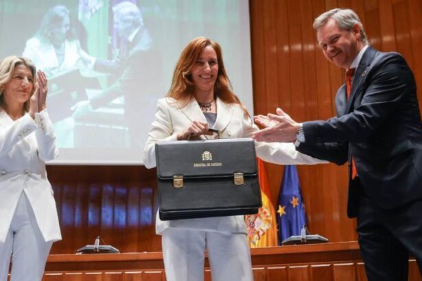 monica-garcia,-nueva-ministra-de-sanidad:-«mi-maxima-prioridad-es-trabajar-escuchando»