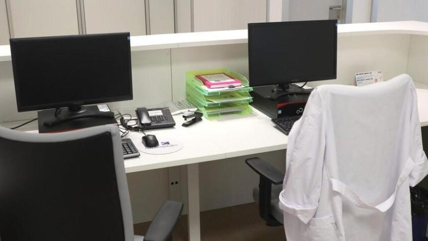 medicos-que-aun-cobran-«en-pesetas»