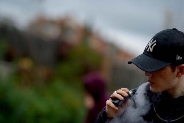 ¿es-posible-proteger-a-los-menores-del-vapeo-y-ayudar-a-los-fumadores-adultos?