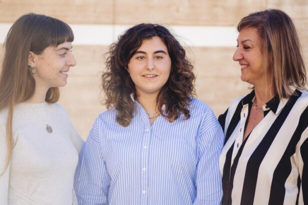 las-tres-vidas-de-marta-huertas:-de-superar-una-rara-encefalitis-a-ayudar-a-otras-familias-a-entender-la-enfermedad