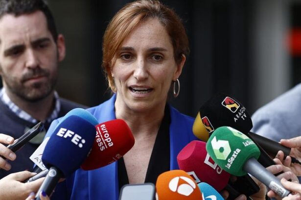 monica-garcia,-sobre-nolotil:-«como-todos-los-medicamentos-tiene-efectos-secundarios»-que-precisan-supervision