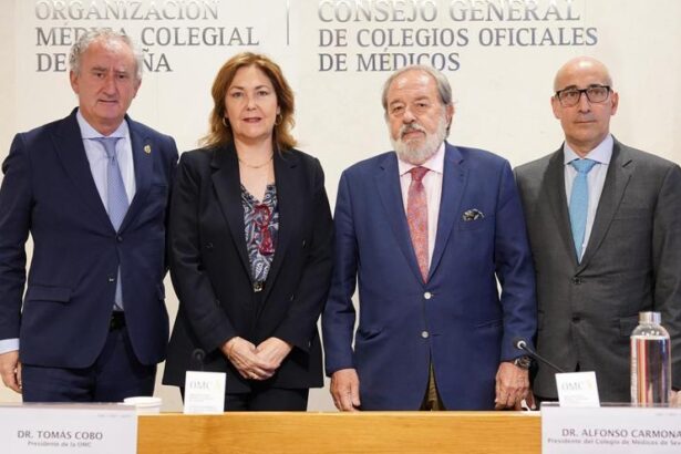 casi-un-40%-de-los-medicos-colegiados-compaginan-su-actividad-en-la-sanidad-publica-y-la-privada
