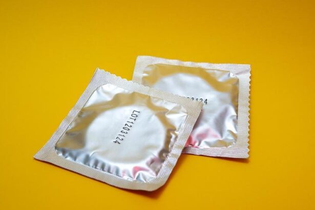 ¿por-que-sanidad-quiere-repartir-preservativos-gratis-a-los-jovenes?:-las-cifras-detras-de-las-its