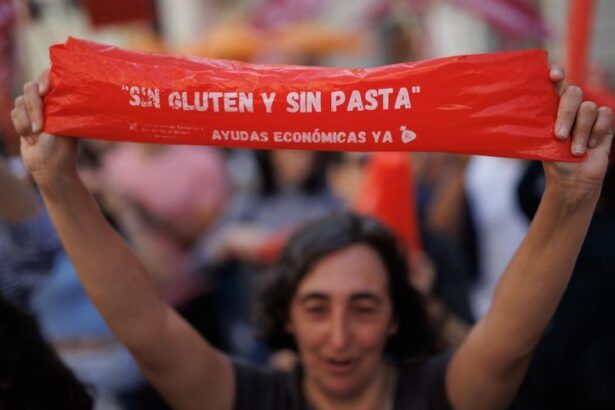 ‘somos-celiacos,-no-millonarios’:-el-colectivo-denuncia-el-hachazo-de-la-cesta-de-la-compra-y-la-falta-de-ayudas